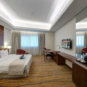 Hotel Center, Charjah